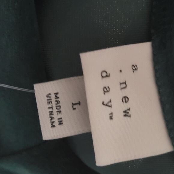 NEW A New Day Women's XL Velvet Ruched Dress Green Plus BEAUTIFUL - Picture 5 of 8